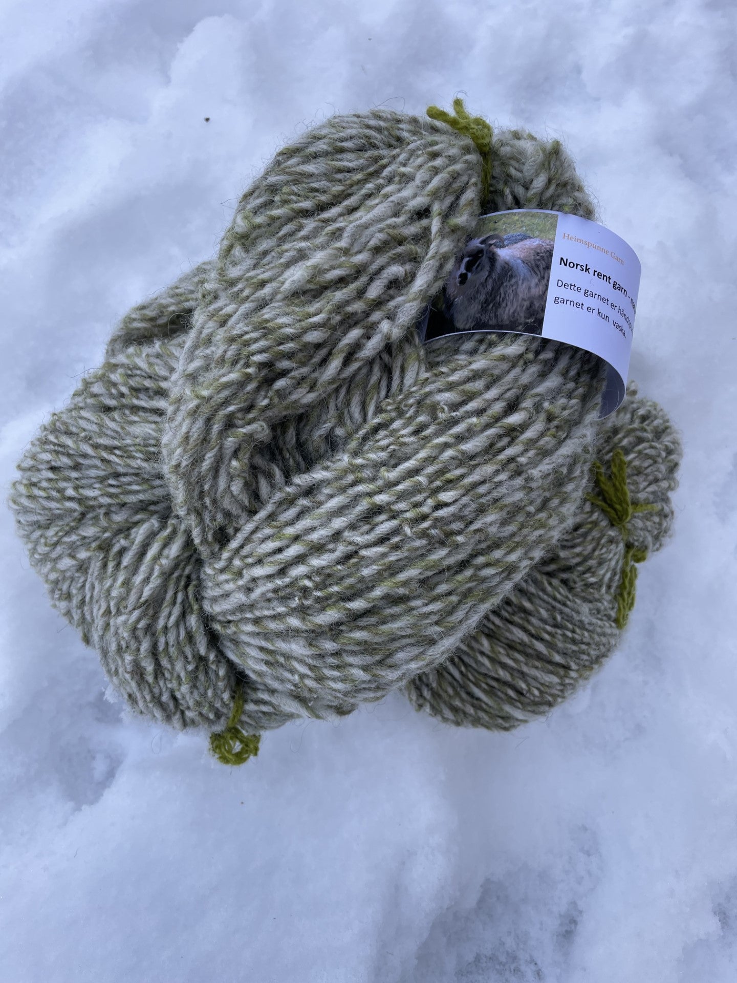 Heimspunne garn- grønt og grått