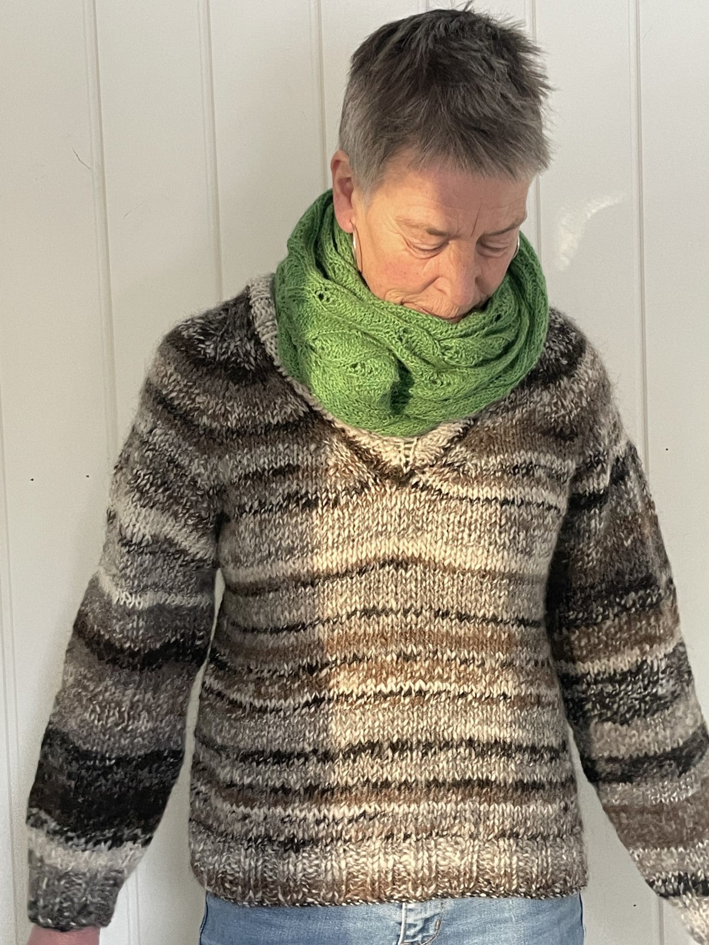 Ruskegenser-ferdig strikka