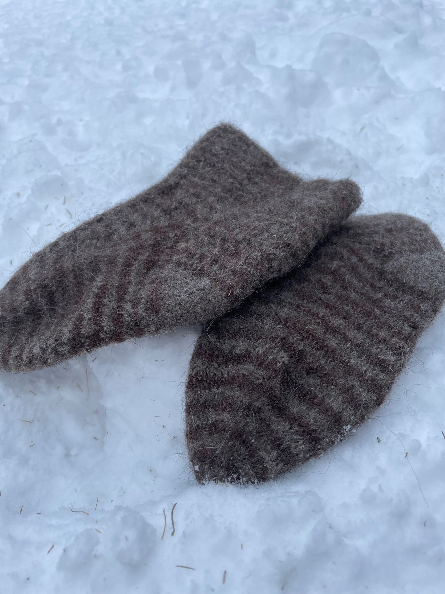 Bildet av ull labber som vi selger oppskrift og garn til.